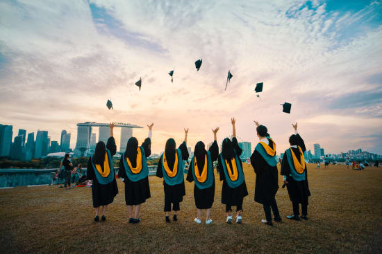 How You Can Connect with New College Graduates - pang-yuhao-_kd5cxwZOK4-unsplash.jpg